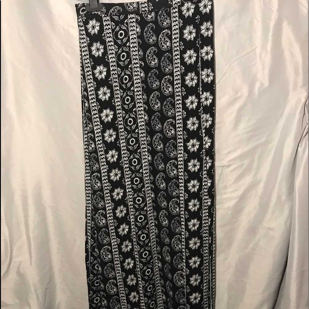 Black & White Pattern Maxi Skirt
